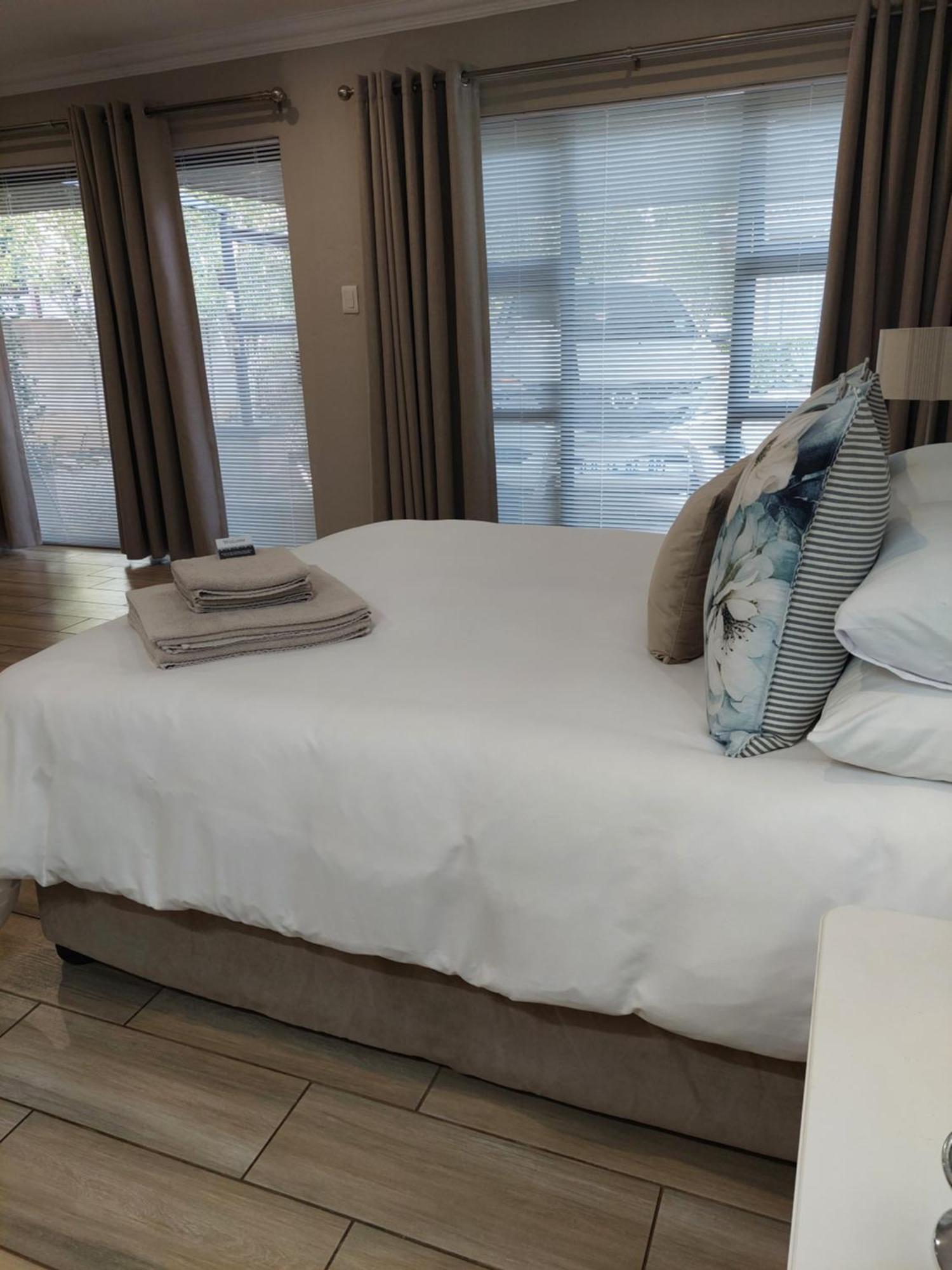 Bella Rosa Bed and Breakfast Potchefstroom Eksteriør billede